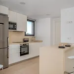 Serenity Sky Views Penthouse 公寓 丰希罗拉