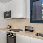 Serenity Sky Views Penthouse * 丰希罗拉