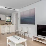 Serenity Sky Views Penthouse 公寓 丰希罗拉