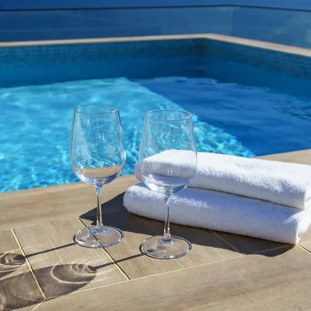 Apartment Serenity Sky Views Penthouse *