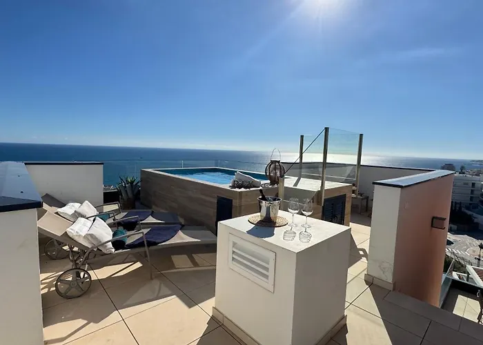 Serenity Sky Views Penthouse Apartment