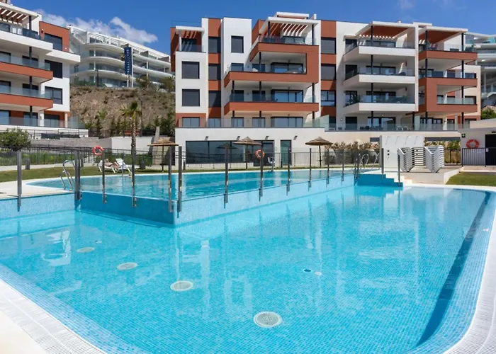 Serenity Sky Views Penthouse Fuengirola