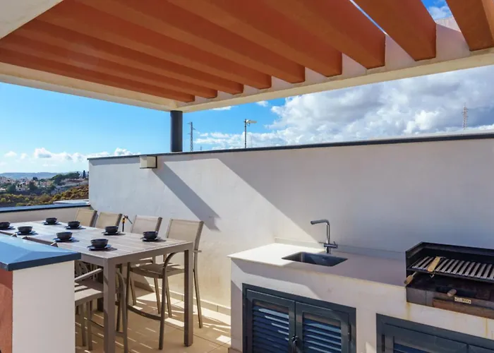 Apartment Serenity Sky Views Penthouse