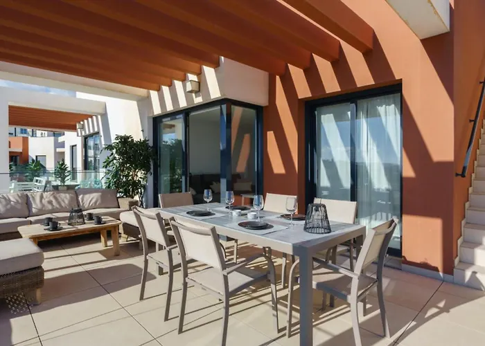 Serenity Sky Views Penthouse