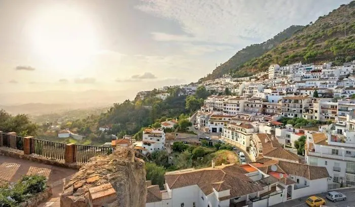 Serenity Sky Views Penthouse Apartment Fuengirola