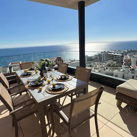 Serenity Sky Views Penthouse Lägenhet Fuengirola